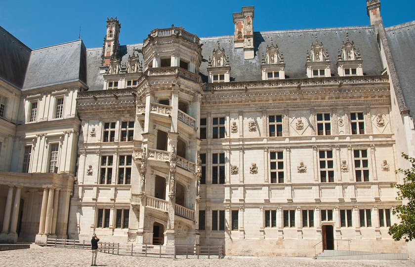 布鲁瓦城堡（Chateau Blois）- 奥尔良（Orlean）- 巴黎（Paris）